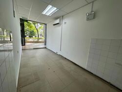 Eastwood Centre (D16), Retail #563626091